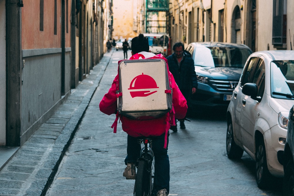 Reducing Food Waste for Food Delivery Services